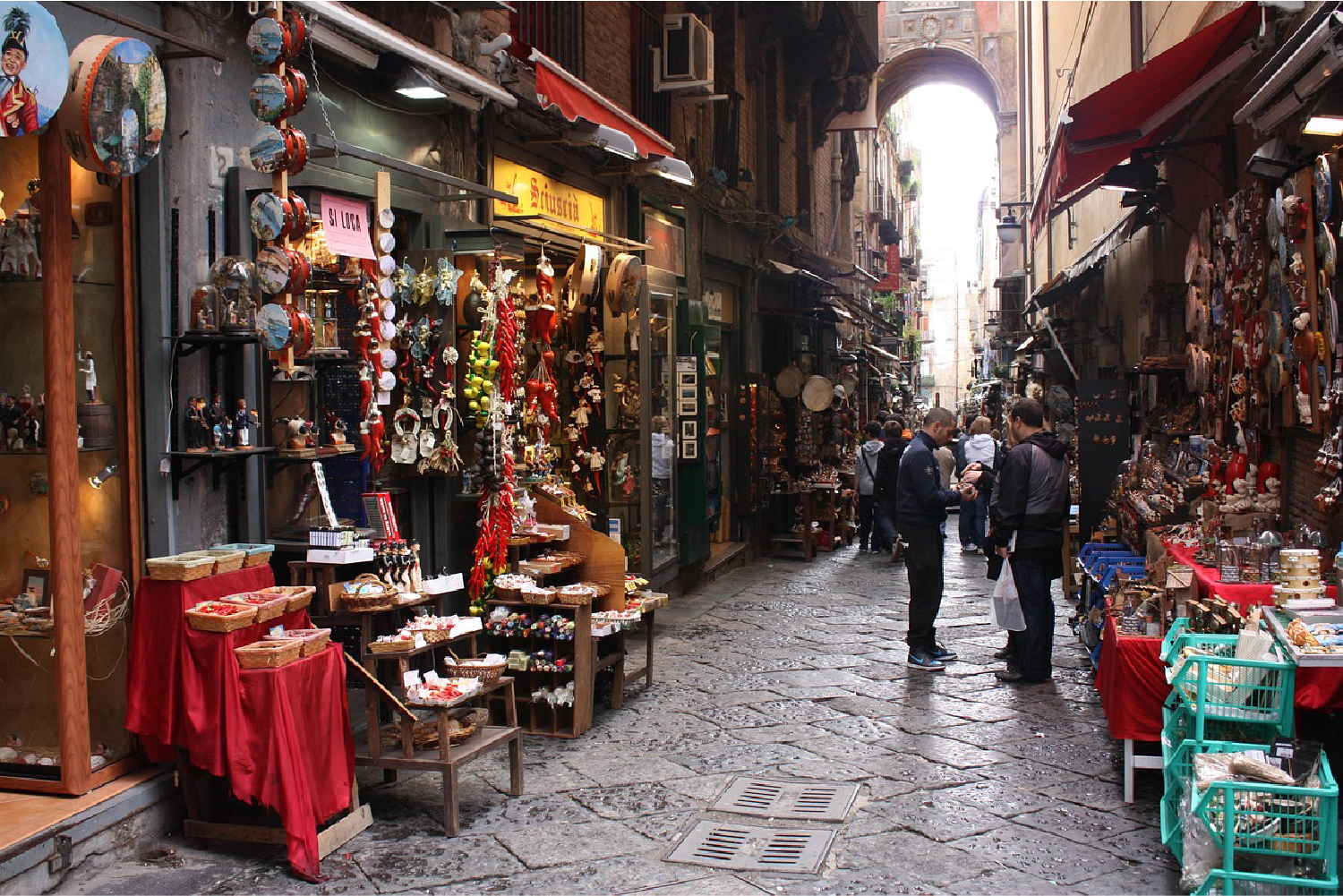 naples walking tour