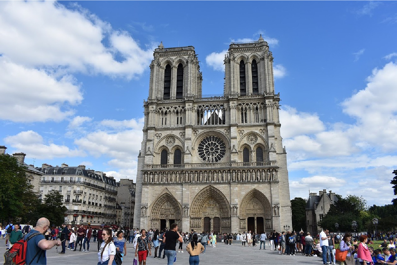 paris city center walking tour 3 Hiroshima walking tour
